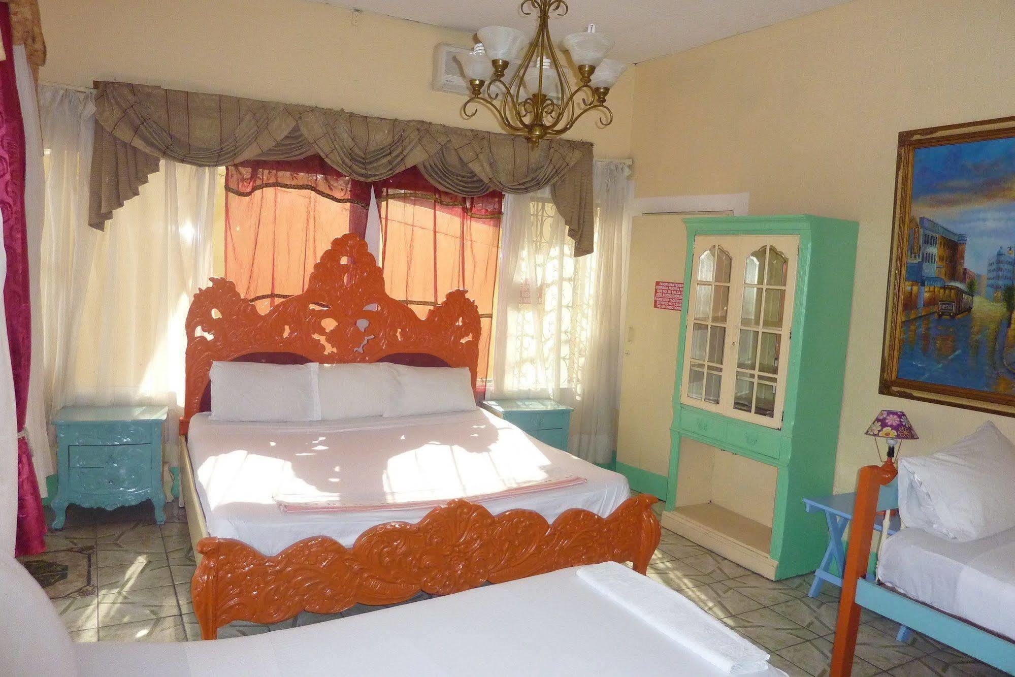 Hotel Ivania'S Masaya Dış mekan fotoğraf